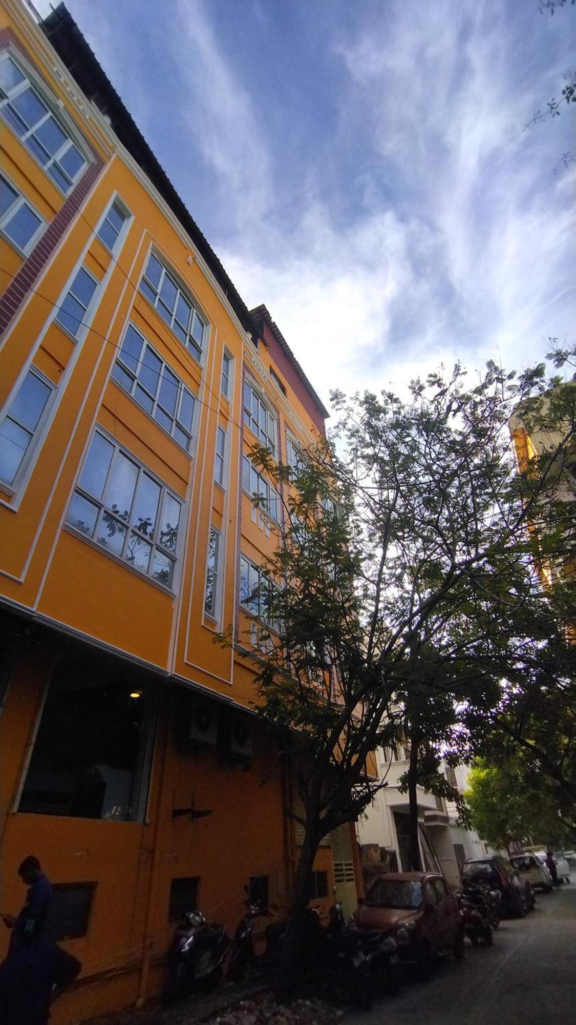 Chaplin Hotel Pondicherry Exterior foto